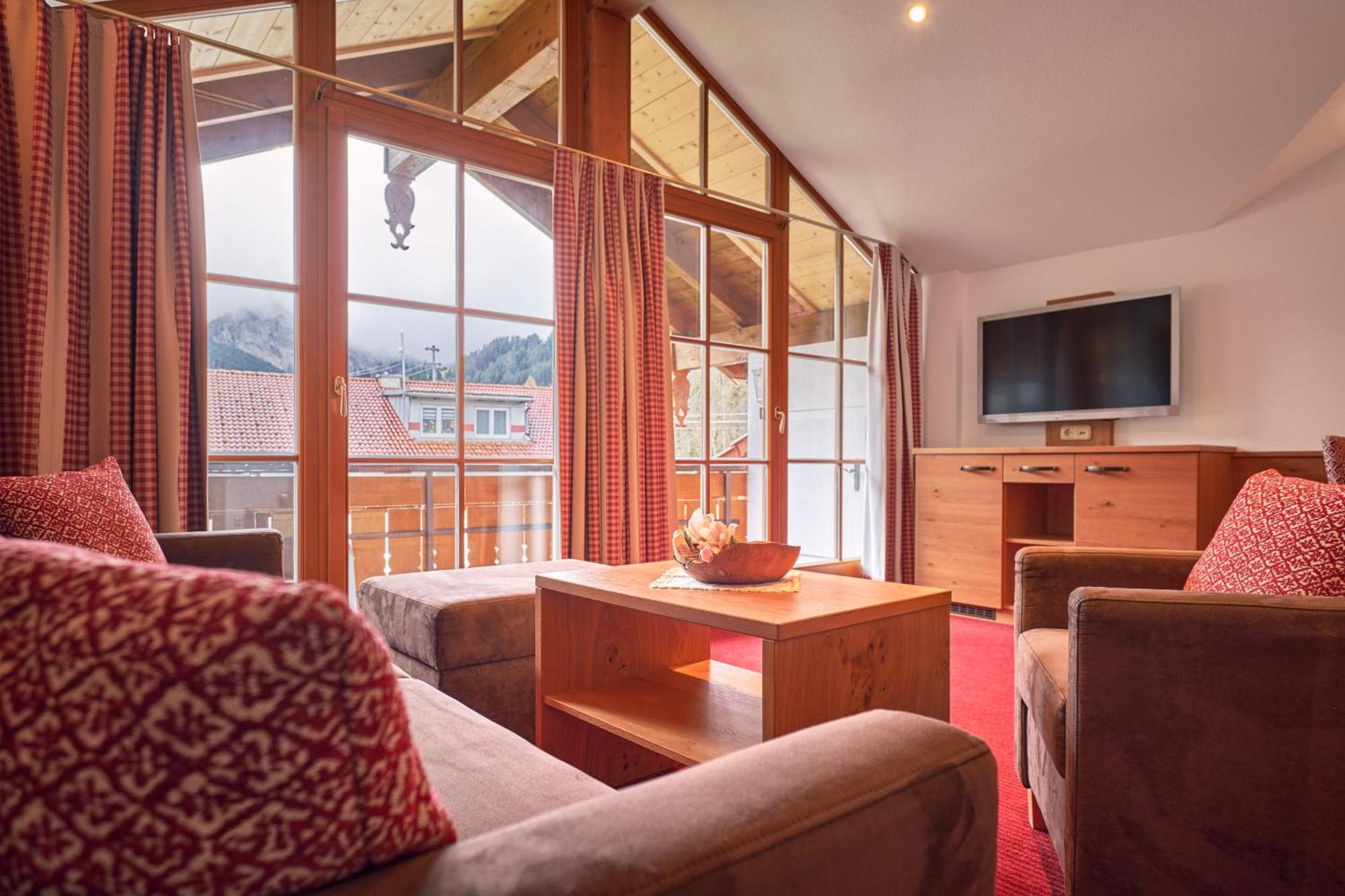 Landhotel Berghof Bad Hindelang Esterno foto